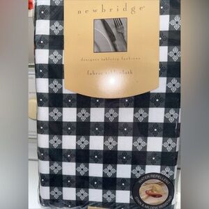 Newbridge Black and White Checkered Tablecloth